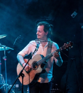 Αστέρης Κωνσταντίνου Αστερης Κωνσταντινου